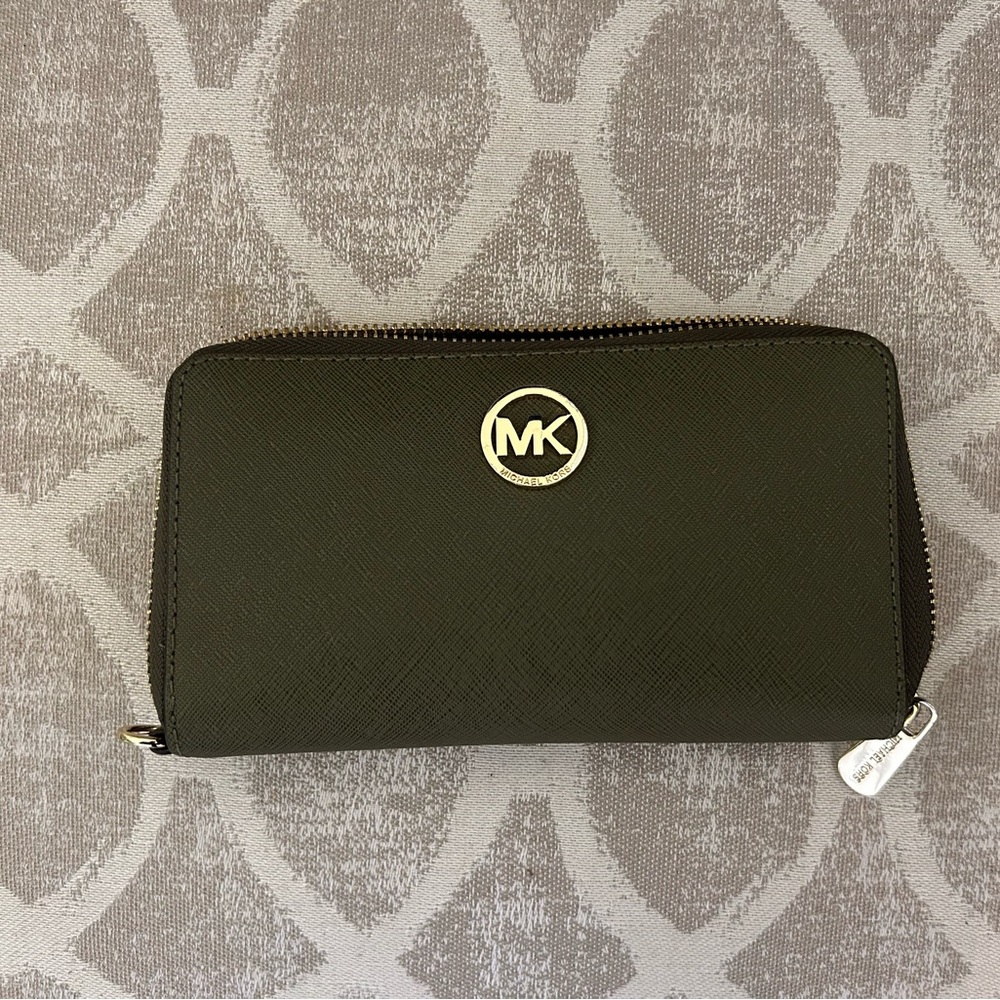 Michael Kors wallet